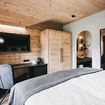 Vaya Zell Am Hotel 4*