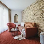Vaya Zell Am 4*