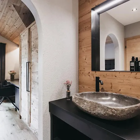 Szálloda Vaya Zell Am 4*