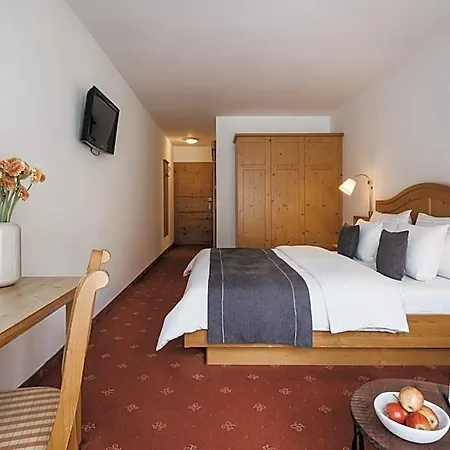 Hotel Vaya Zell Am