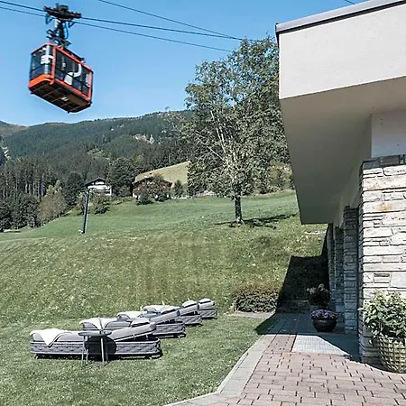 Hotel Vaya Zell Am