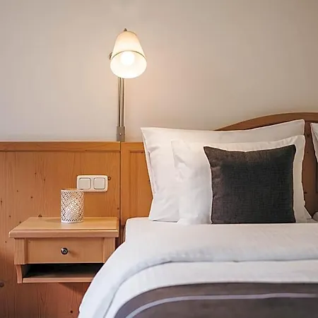 Vaya Zell Am Szálloda 4*