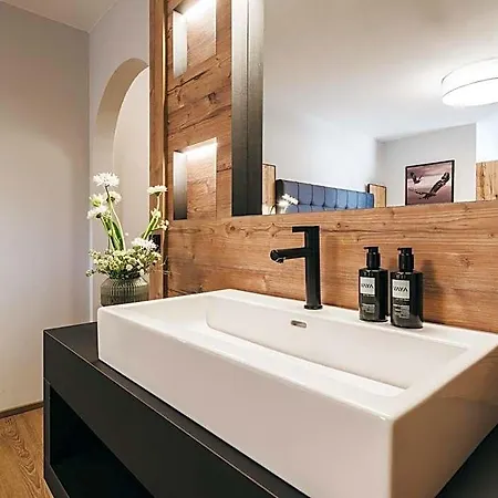 Hotel Vaya Zell Am 4*