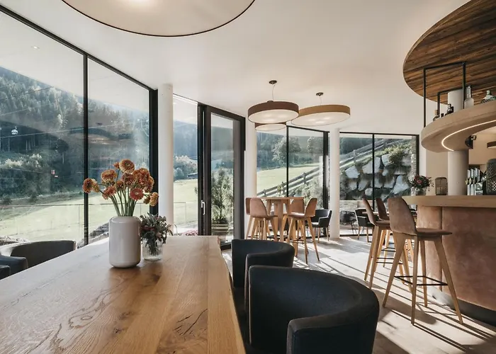 Hotel Vaya Zell Am 4*